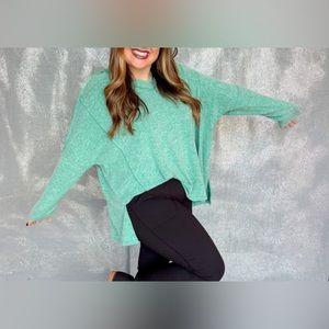NWT Easel brand green light weight knit brushed sweater